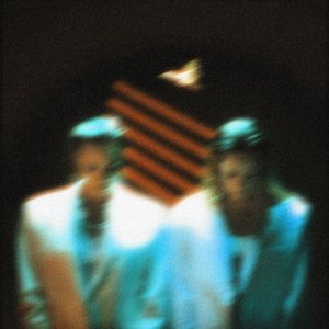 口述奶头很大被领导吃
